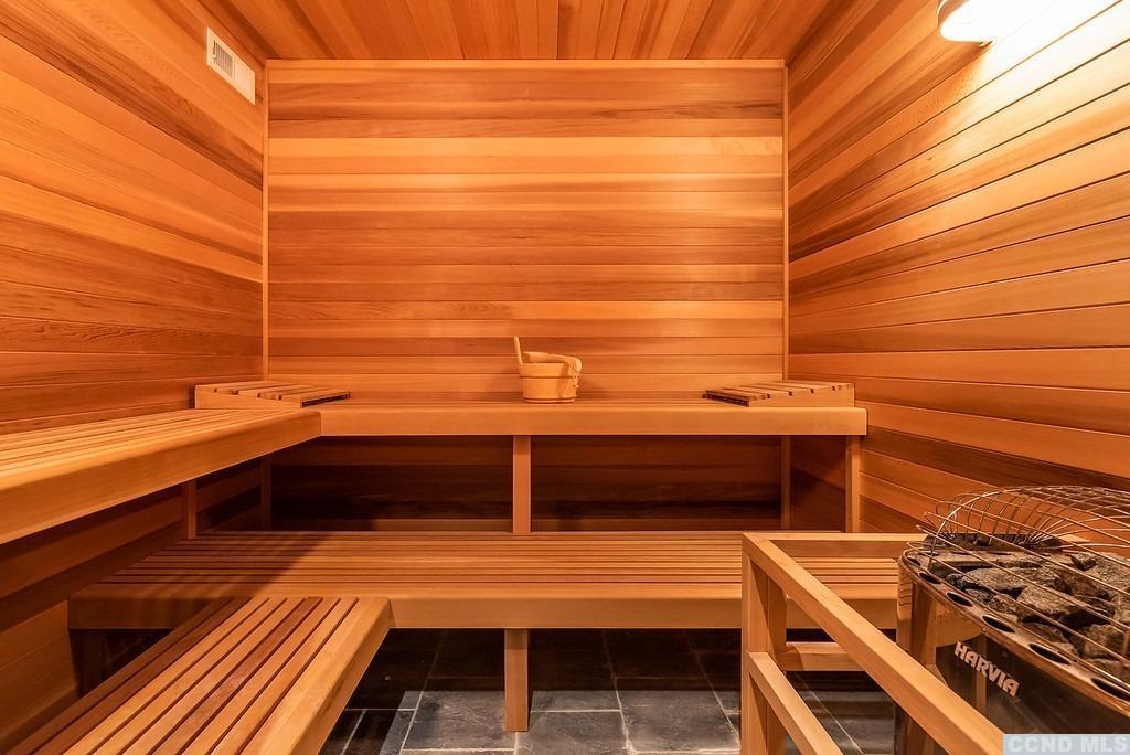 Can an Outdoor Sauna Be Used Year-Round? Tips and Tricks